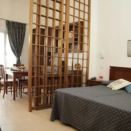 Aparthotel I Due Pini 3*