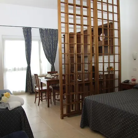 I Due Pini Aparthotel 3*